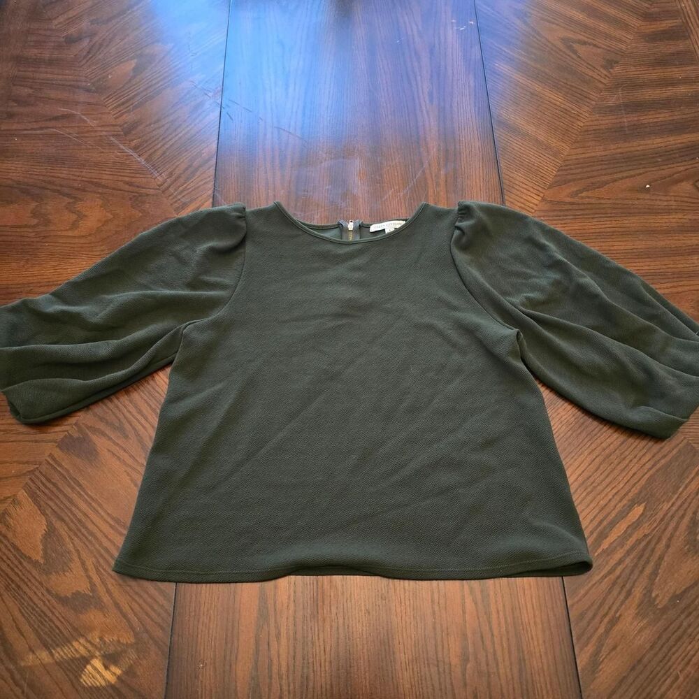 Green-envelope Women's Green and Khaki Blouse